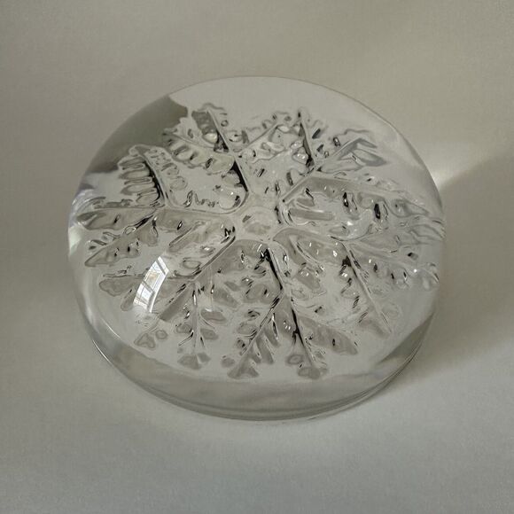 VINTAGE AVON Cristal 24% Lead Crystal Paperweight 3.5 France Clear Clean - Picture 4 of 10